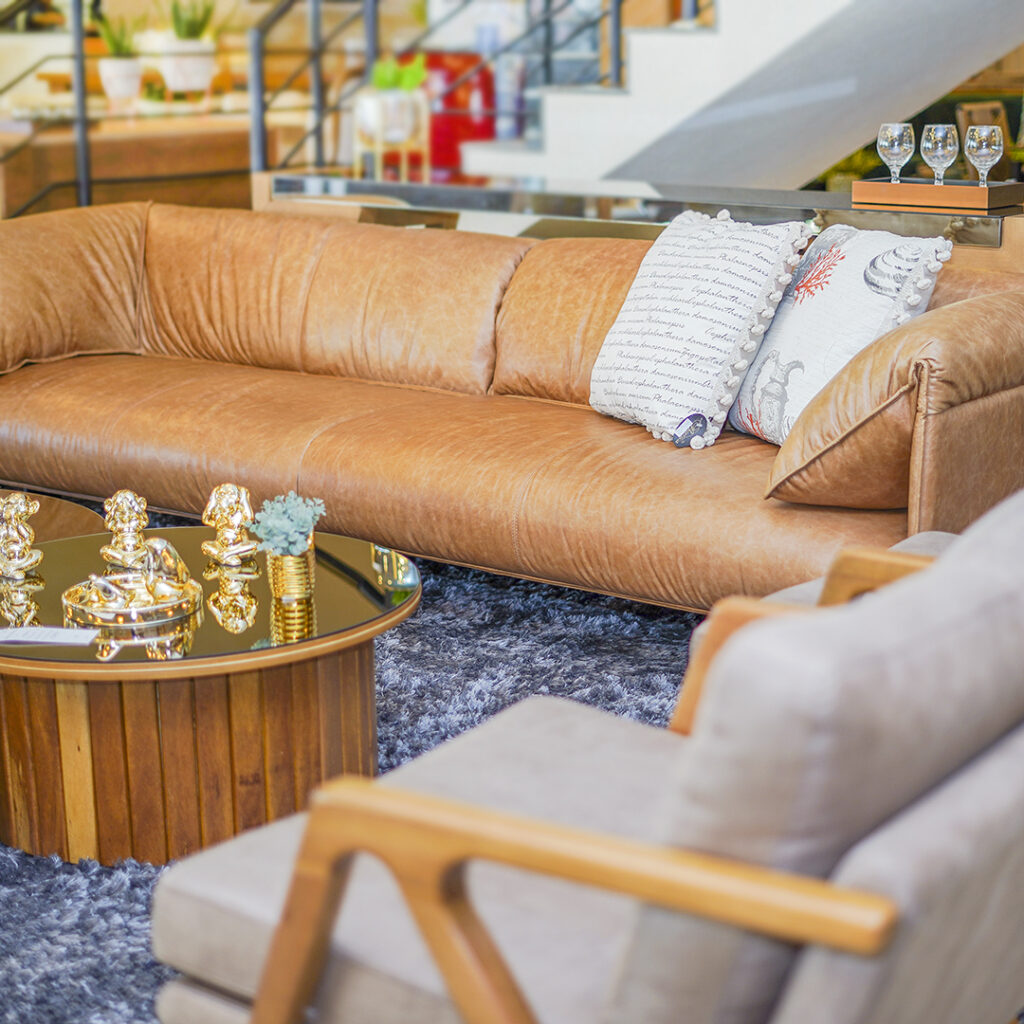 Tudo o que Você Precisa Saber sobre Sofás de Couro Cenário Móveis A